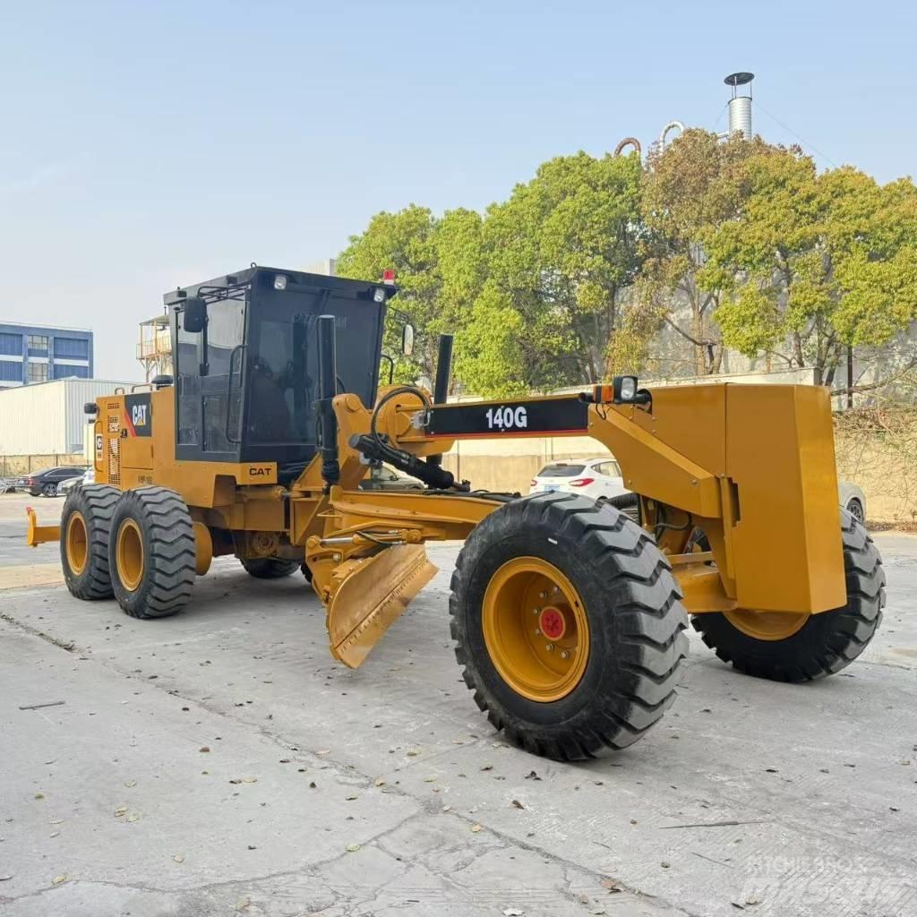 CAT 140G 平土機