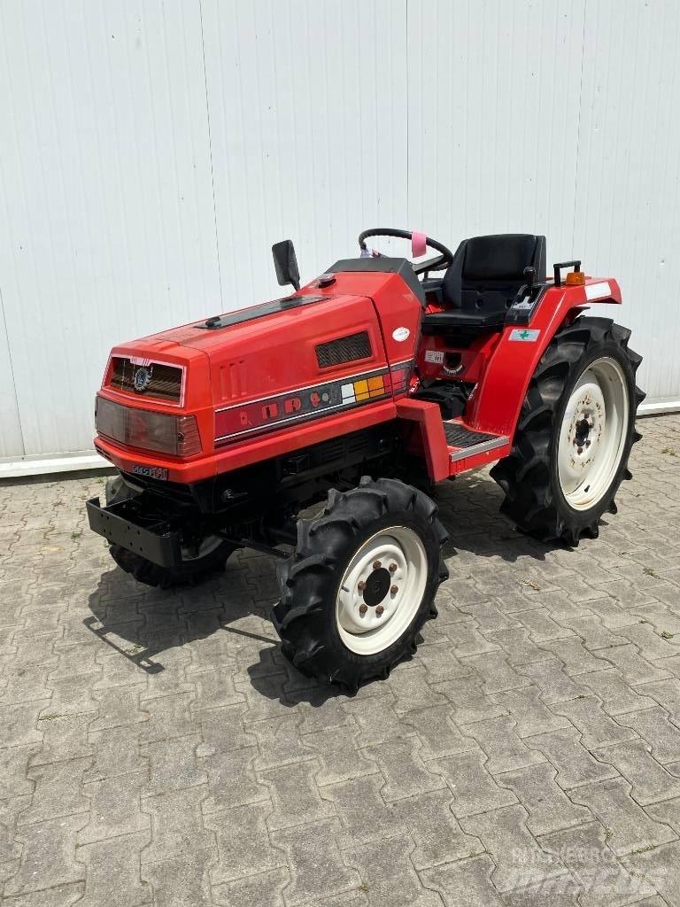 Mitsubishi MT20 小型曳引機