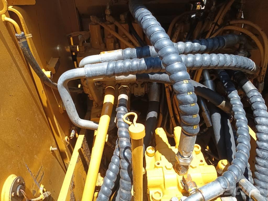 CAT 320D2L 履帶式 挖土機/掘鑿機/挖掘機