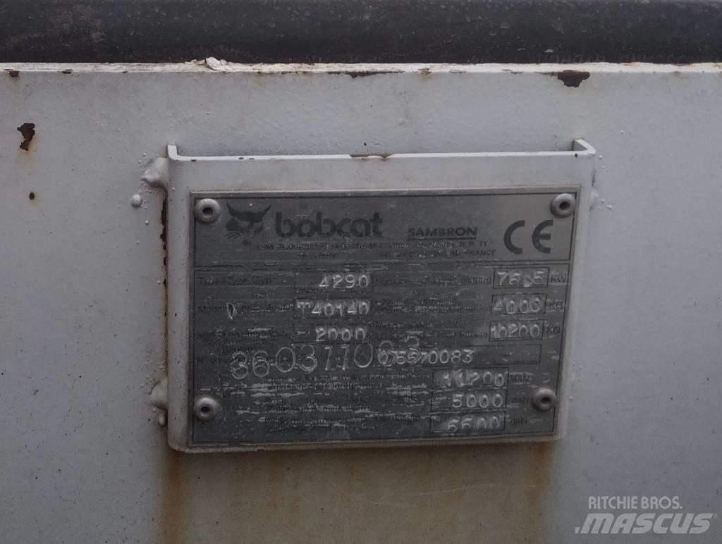 Bobcat T 40140 水平/臥式定向鑽機設備