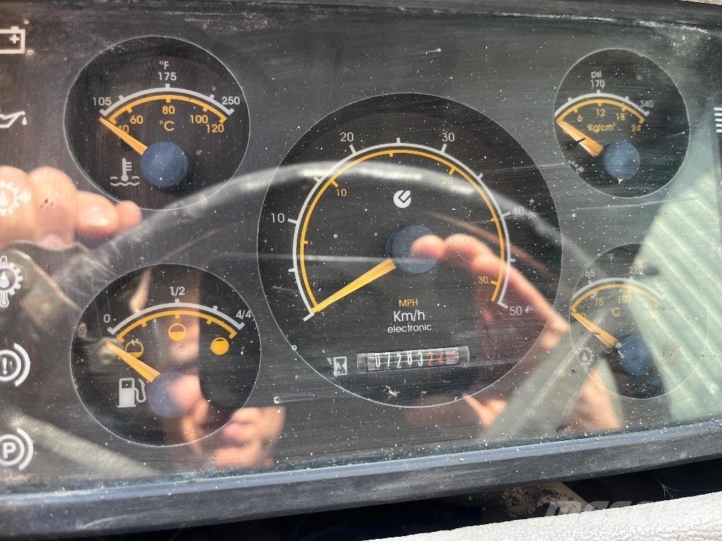 Matbro T.R. 200 伸縮輪式裝載機