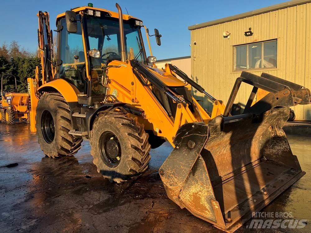 JCB 3CX 反鏟裝載機