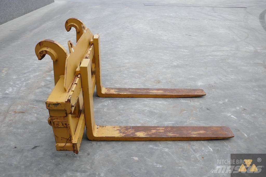 CAT 966/972 Forks 其他組件