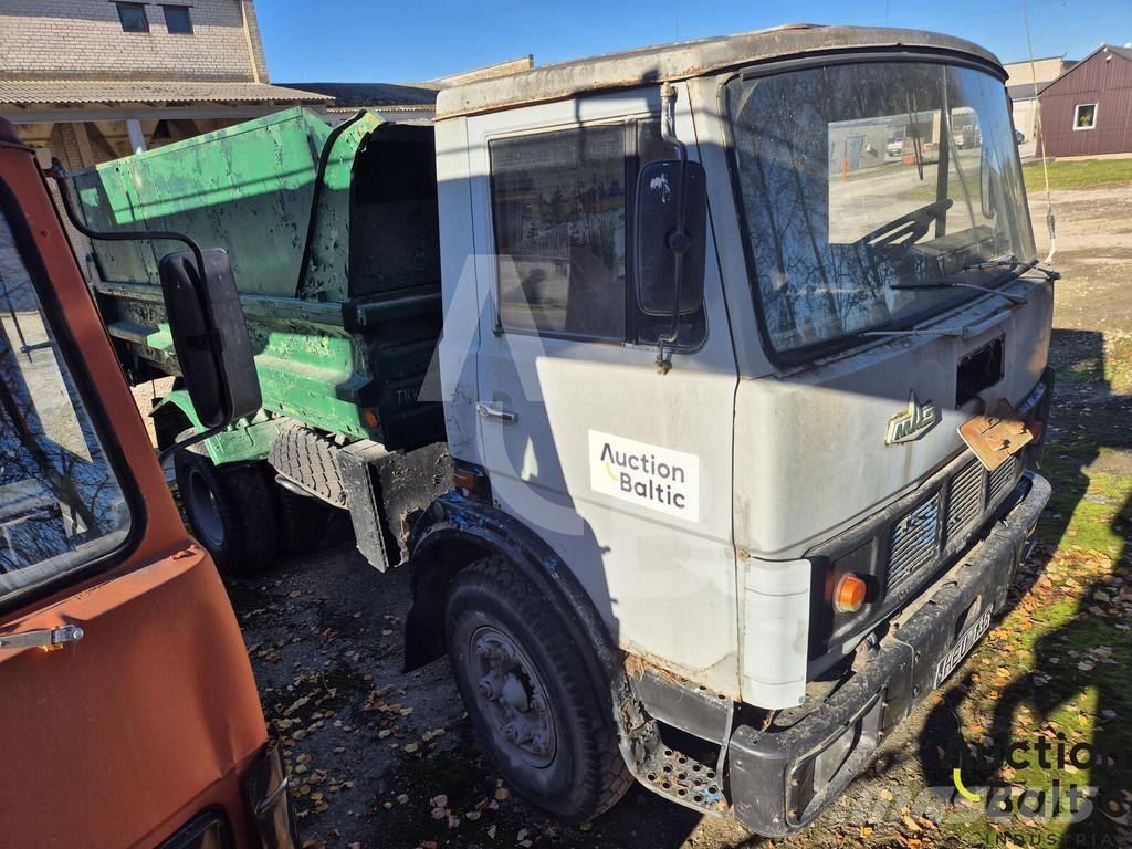 MAZ 5551 傾卸式卡車