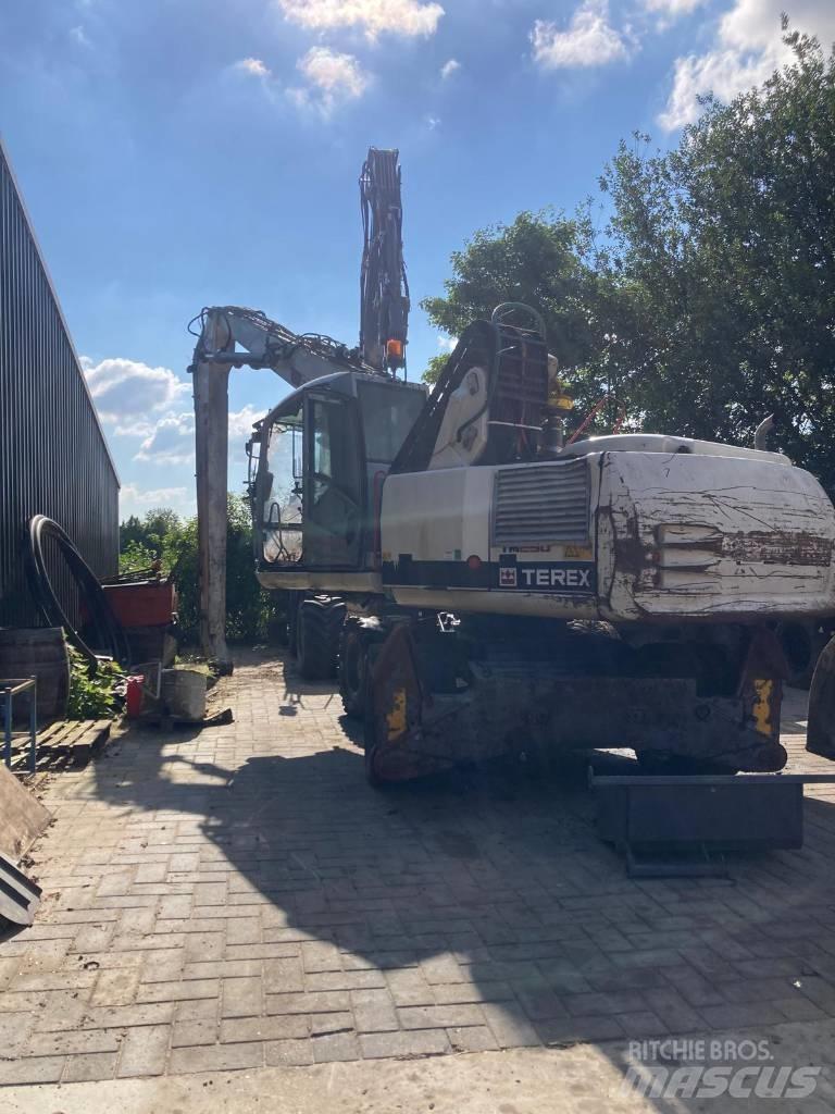 Terex TM 230 廢棄物/工業用操作車