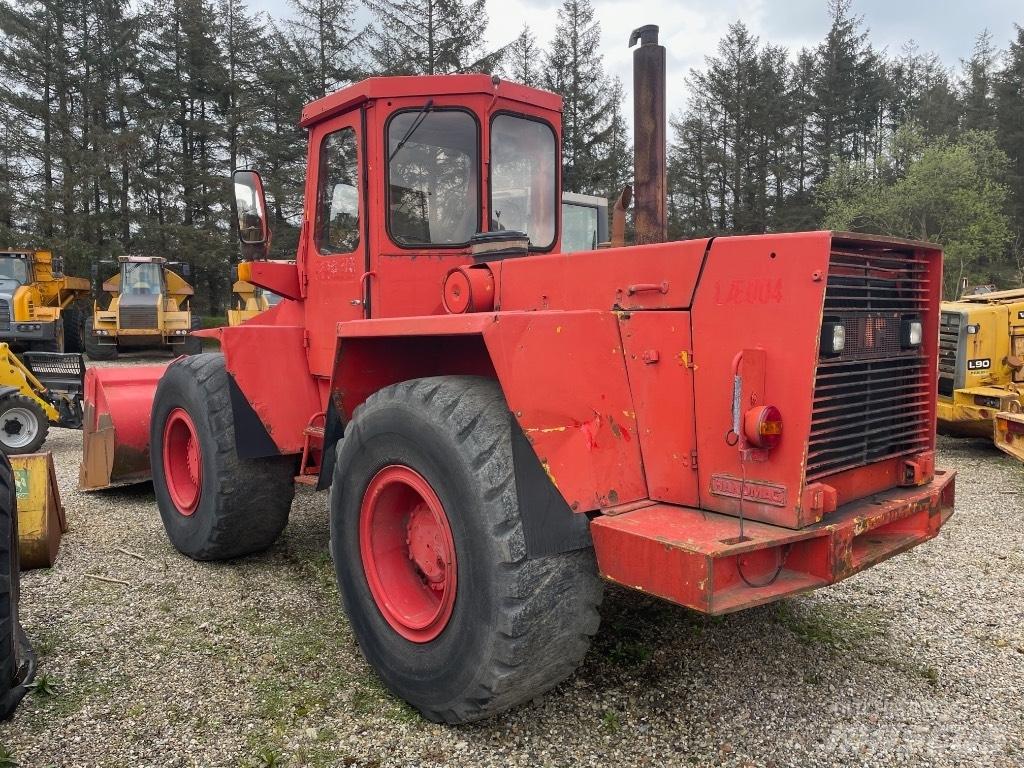 Hanomag 44C 輪胎式裝載機