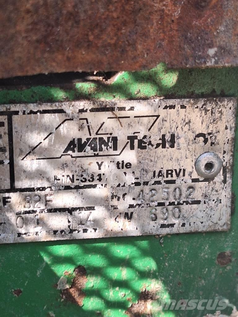 Avant 320+ 其他農業機械