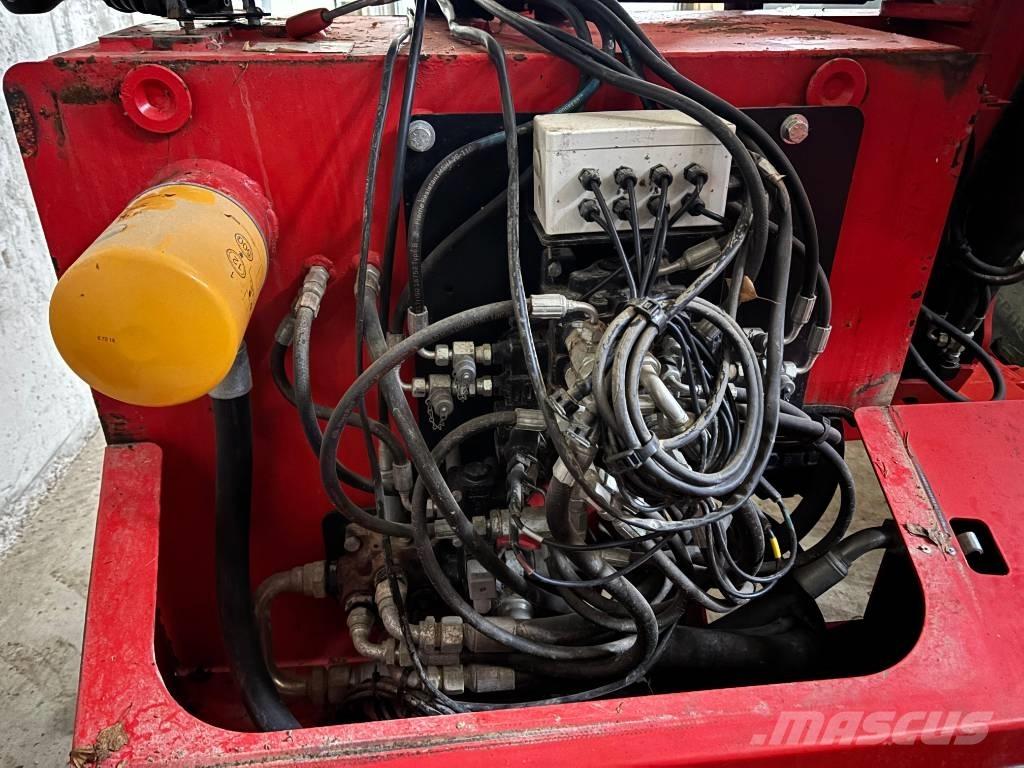 McConnel TW 57-5 籬笆切割機