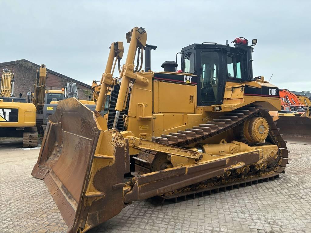 CAT D 8 R 履帶推土機