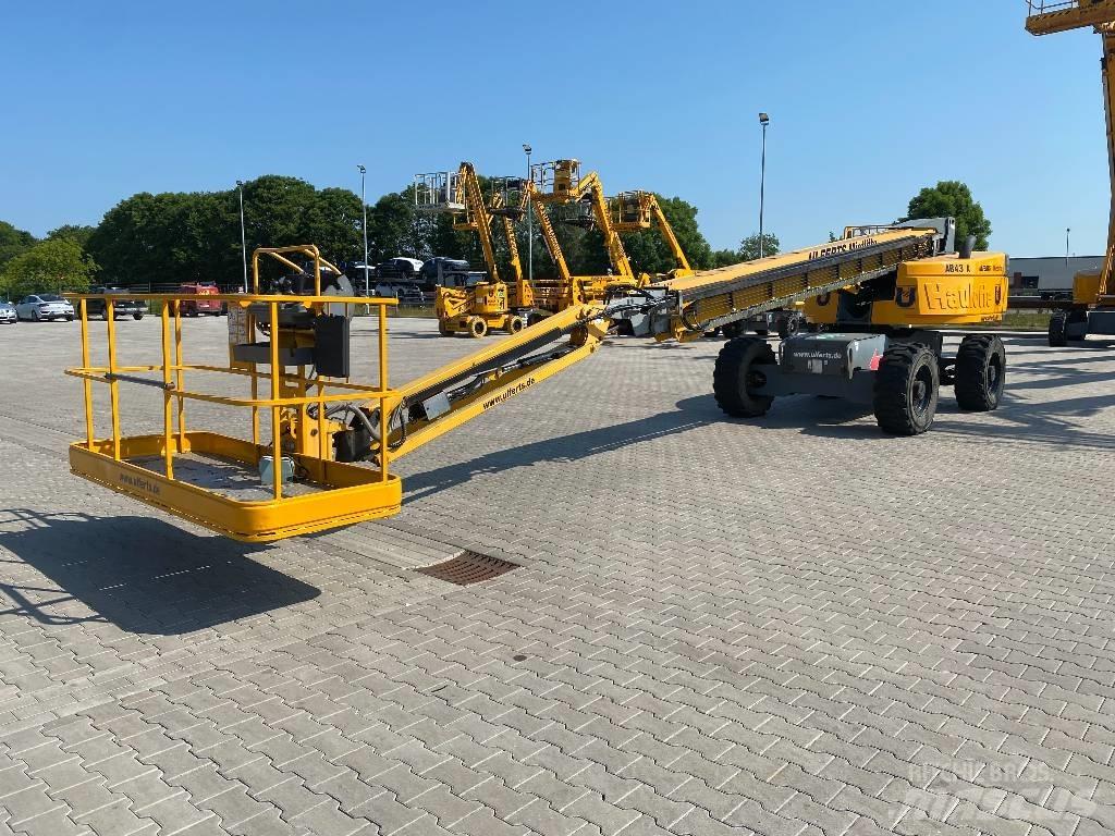 Haulotte HT 23 RTJ 伸縮臂高空作業車