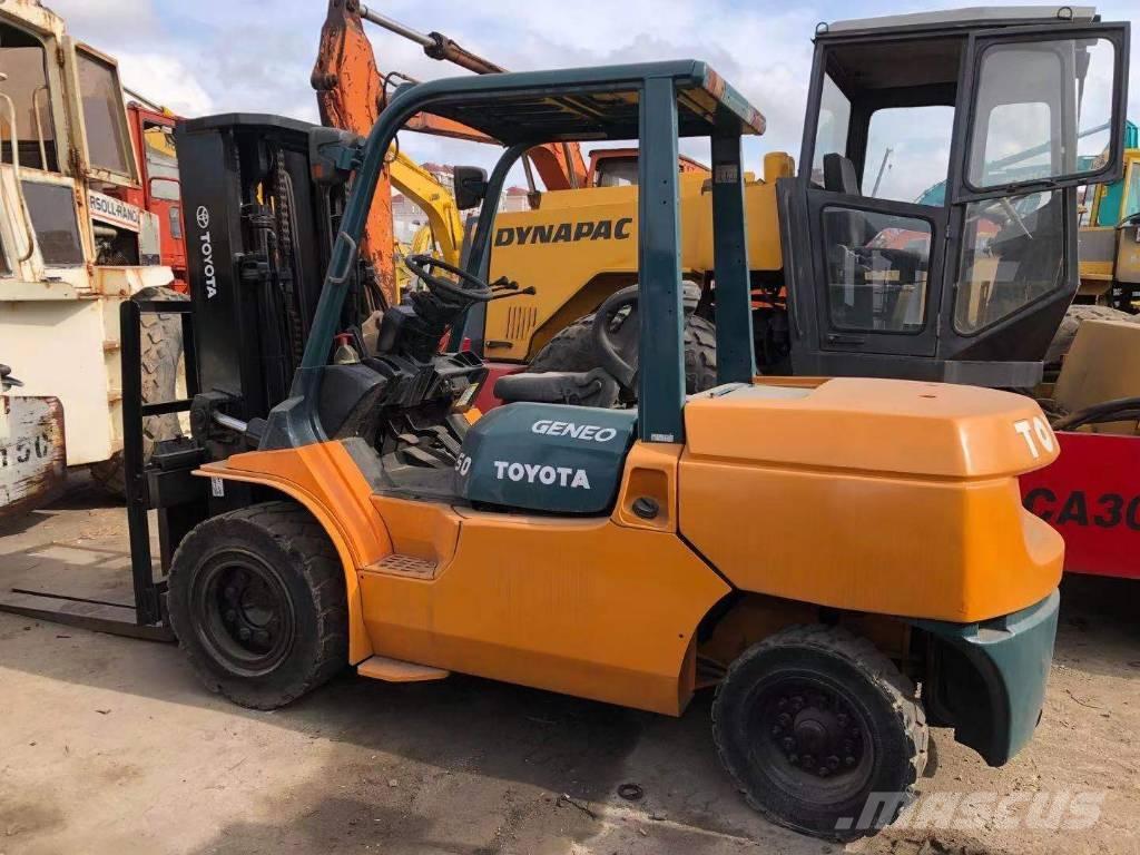 Toyota FD 50 柴油卡車