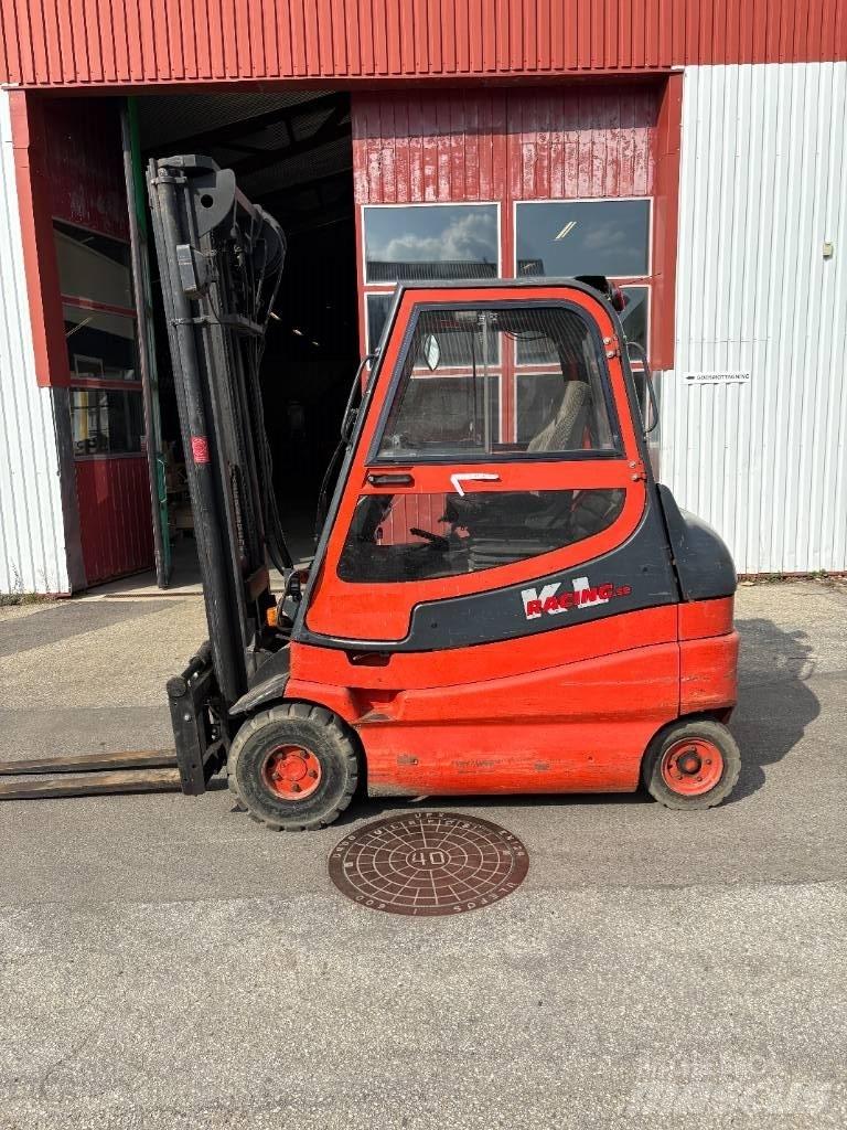 Linde E 25 電動堆高機