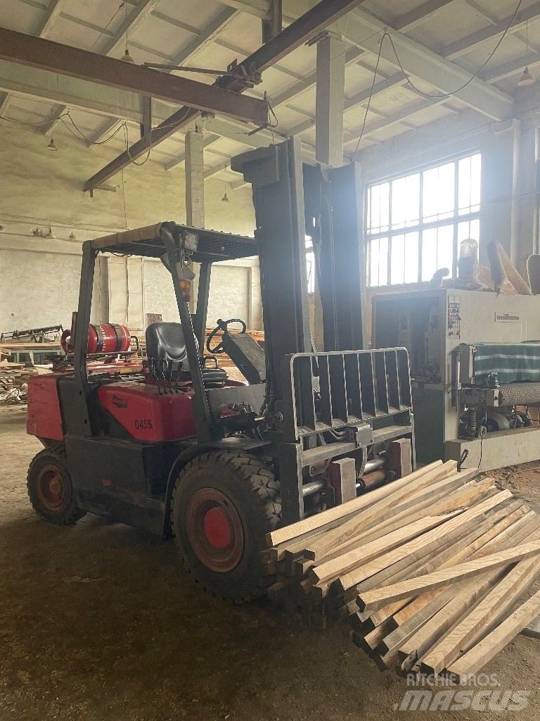Doosan D 45 S-7 其他物料運輸工具