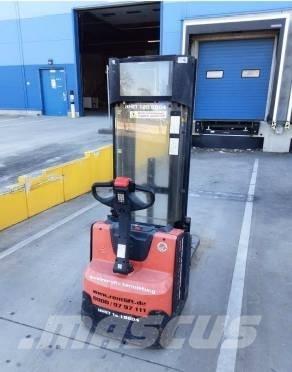 Toyota BT SWE 120 L 手動堆積機