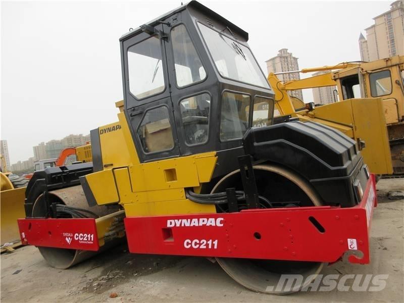 Dynapac CC 211 雙輪滾壓機