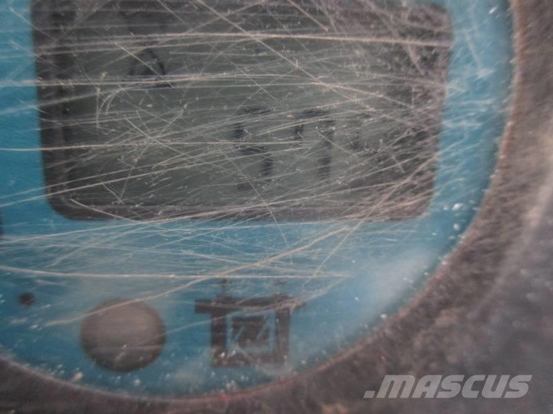 Haulotte Compact 14 剪式升降機