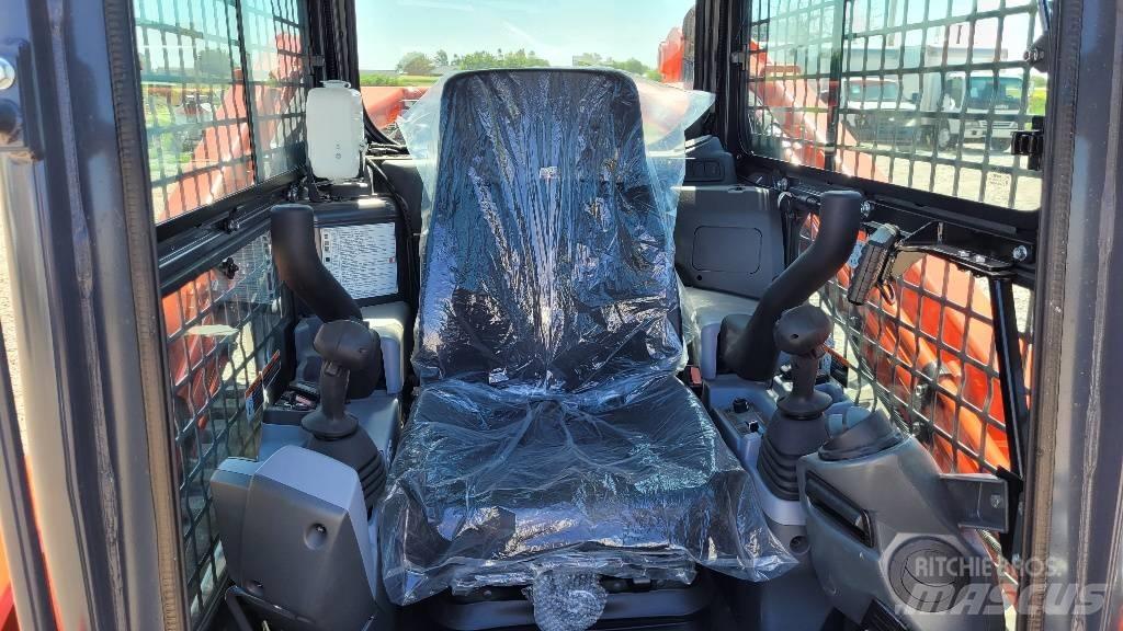 Kubota SVL97-2 滑移轉向裝載機