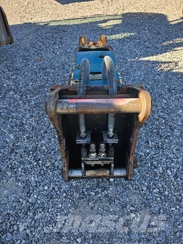 Furukawa F12 鐵鎚/碎石機