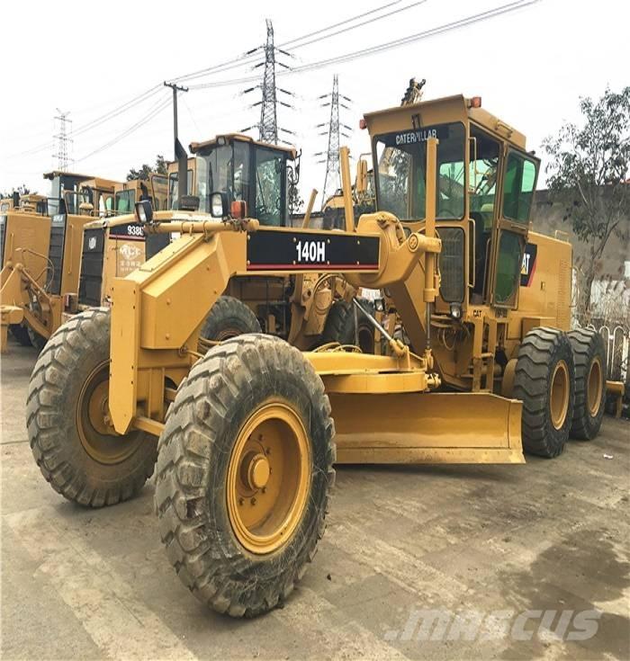 CAT 140 H 平土機
