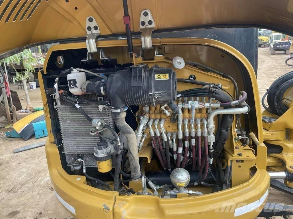 CAT 303.5 E CR 小型挖土機/掘鑿機<7t(小型挖掘機)