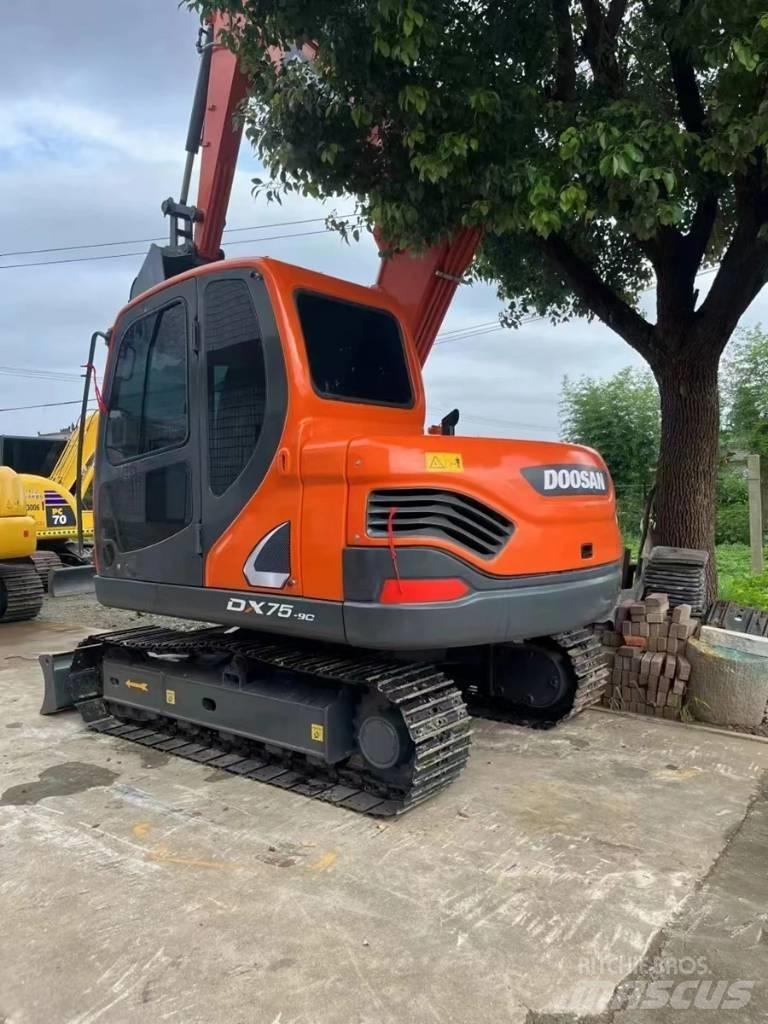 Doosan DX75-9C 履帶式 挖土機/掘鑿機/挖掘機