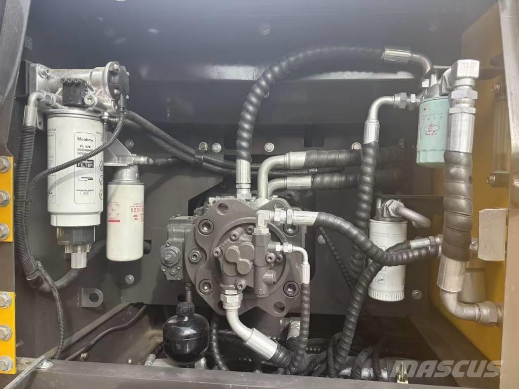 Volvo EC 240 履帶式 挖土機/掘鑿機/挖掘機