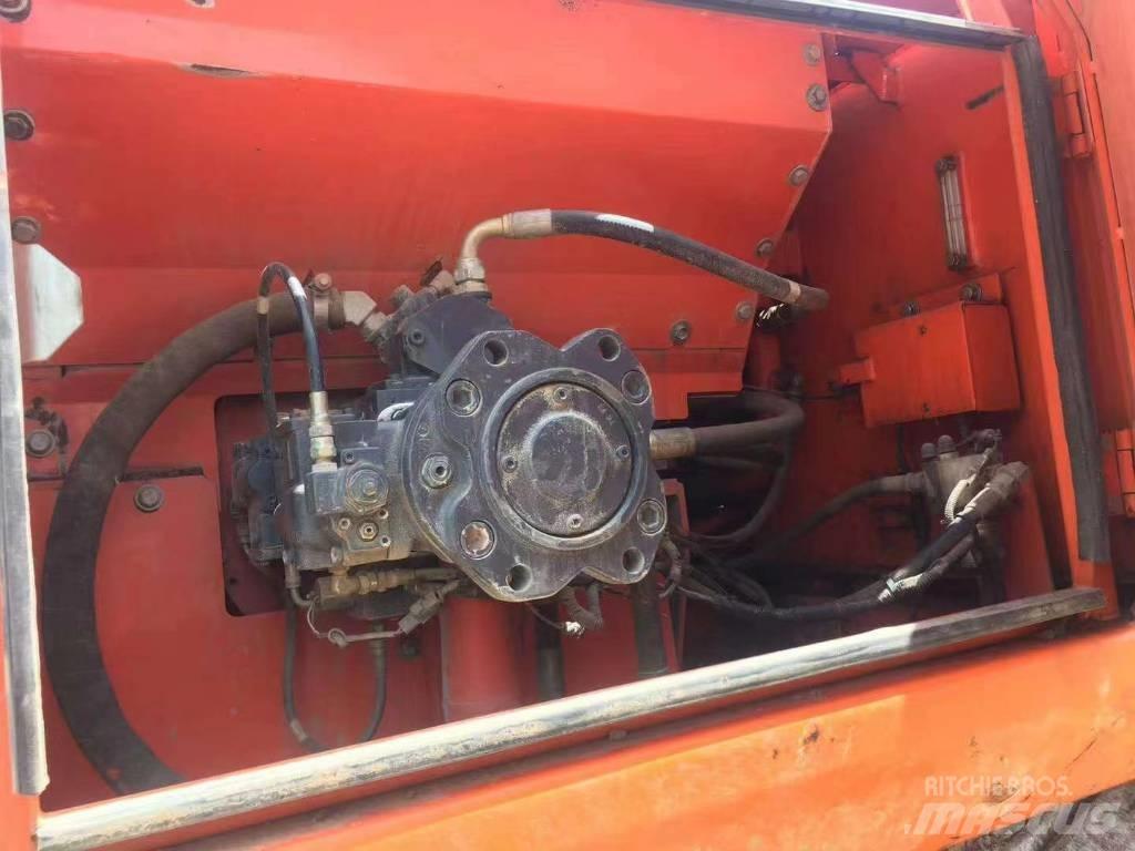Hitachi ZX 210 履帶式 挖土機/掘鑿機/挖掘機