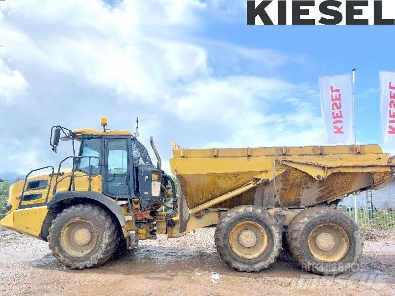 Bell B 20 E 鉸接式起吊車