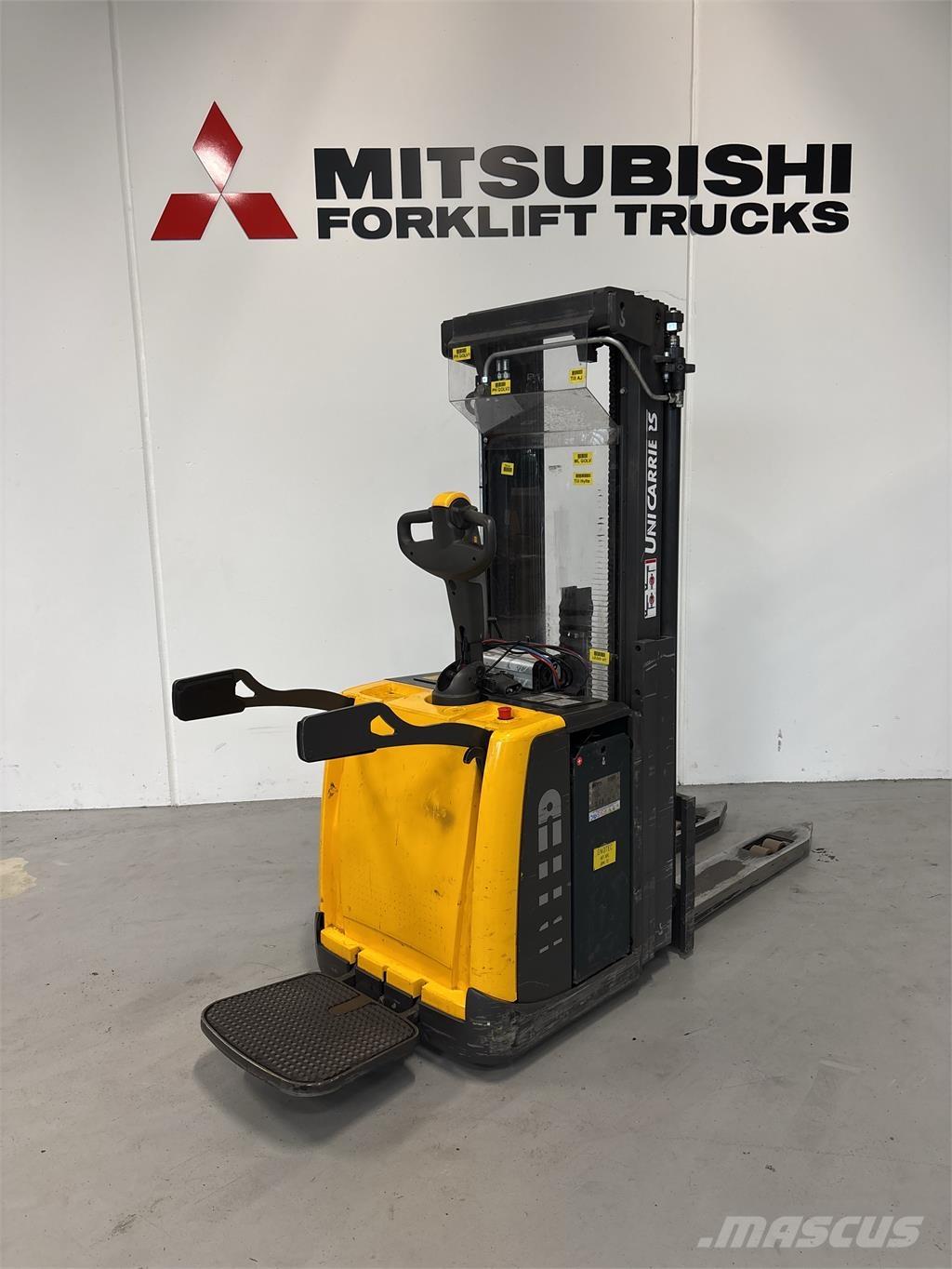 Atlet PSP160 自走式堆積機