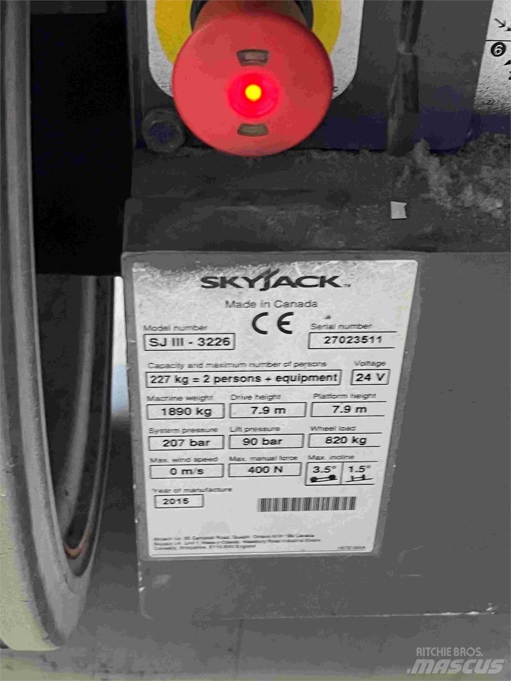 SkyJack SJ3226 剪式升降機