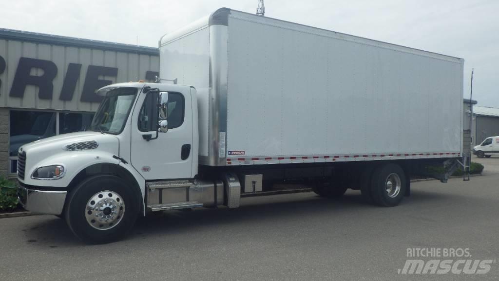 Freightliner M2 106 貨箱式卡車
