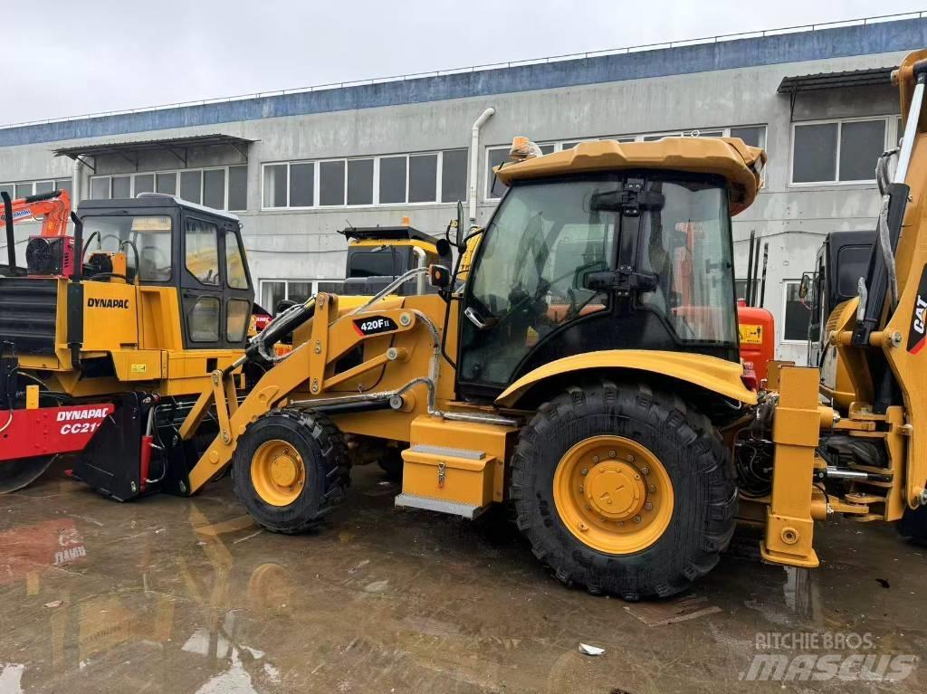 CAT 420 F 反鏟裝載機