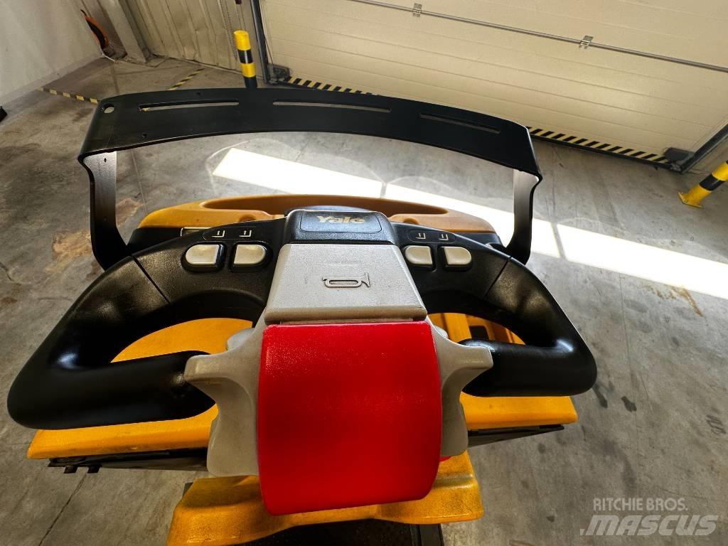 Yale MO20 低架裝載機