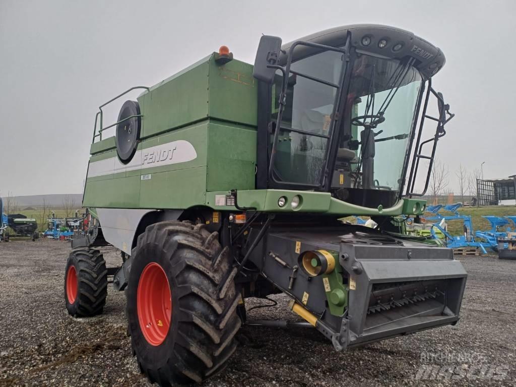 Fendt 6270  L 聯合收穫機