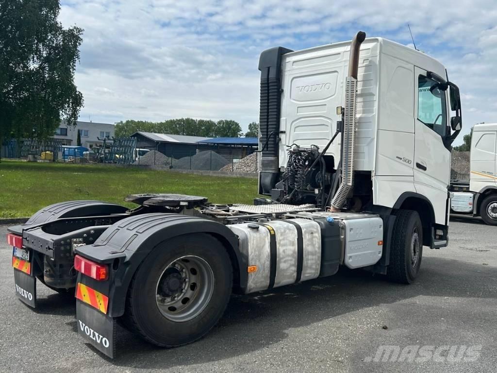 Volvo FH 500 4x2/4x4 曳引機組件