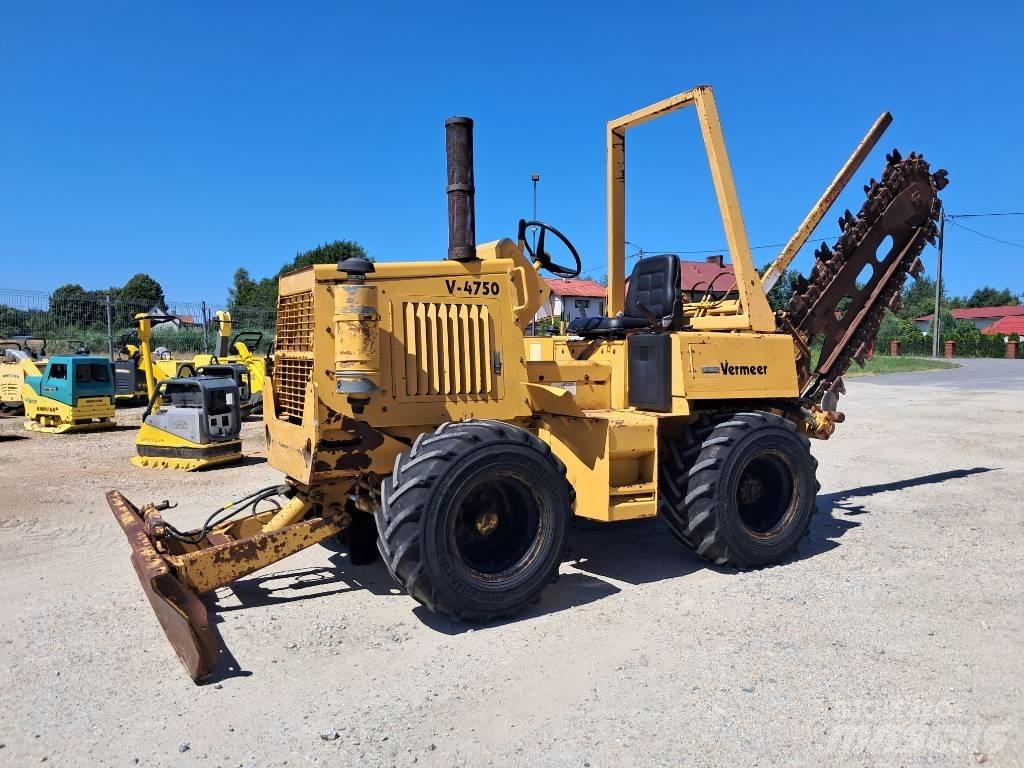 Vermeer V4750 掘溝機