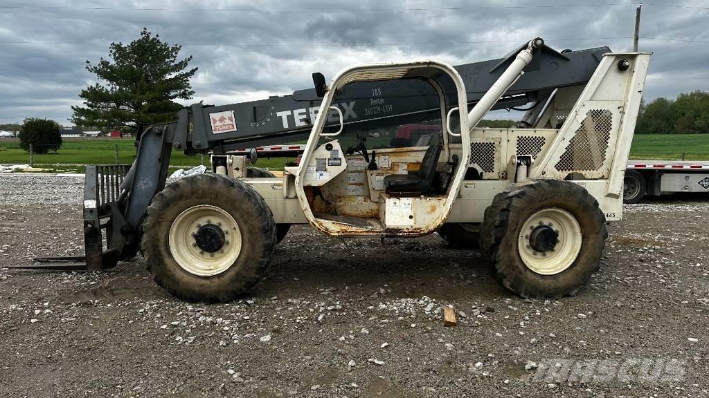 Terex TH 844 C 伸縮臂操作車