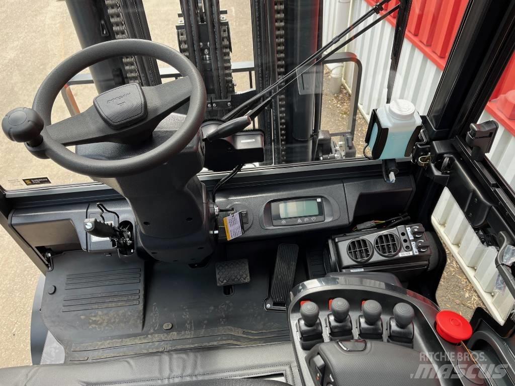 Doosan B 50 X-7 電動堆高機