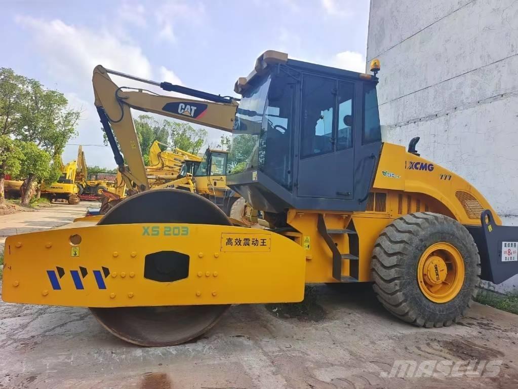 XCMG XS 202 J 輪胎式裝載機