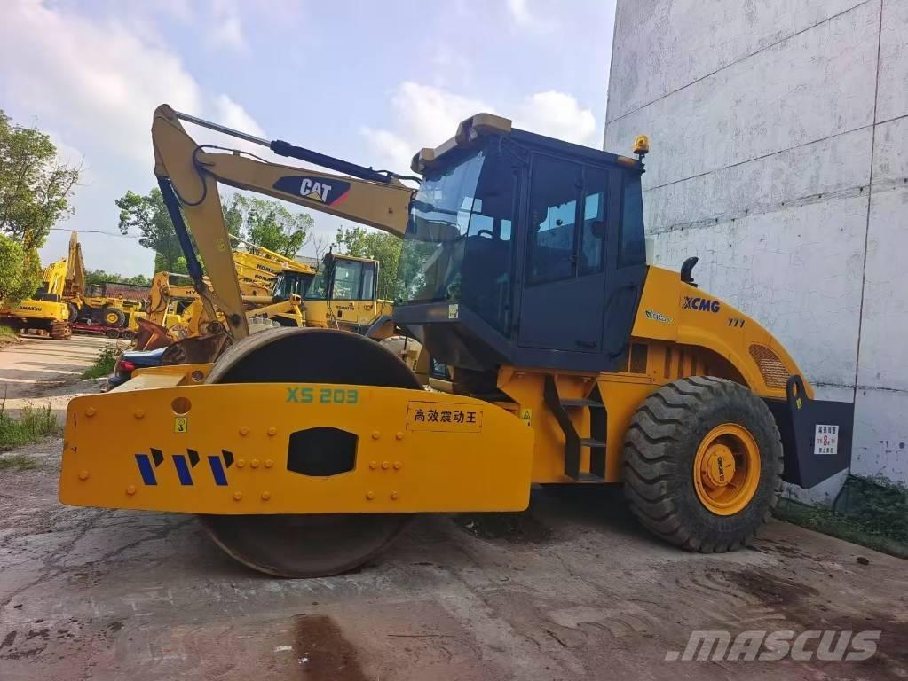 XCMG XS 202 J 輪胎式裝載機