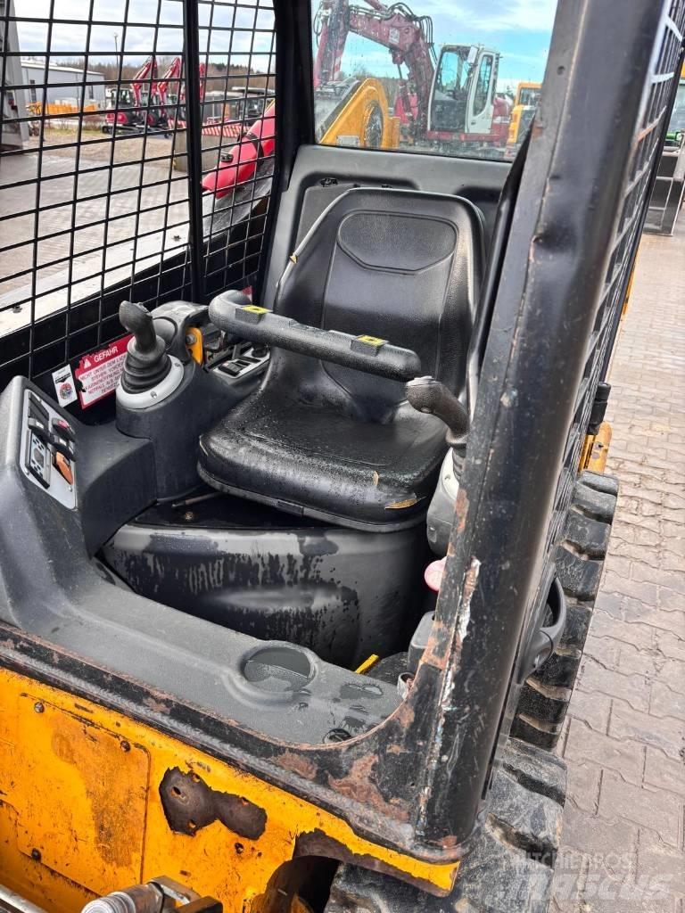 JCB 170 滑移轉向裝載機