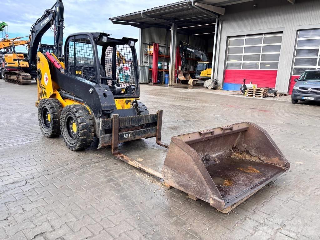 JCB 170 滑移轉向裝載機