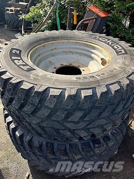  540/65R30 其他路面和雪地機械