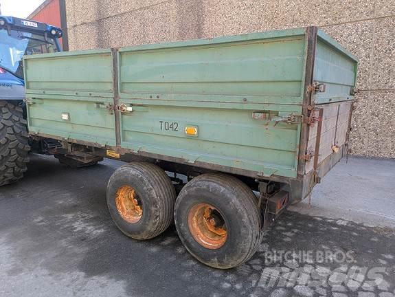 Agromet T042 通用型拖車