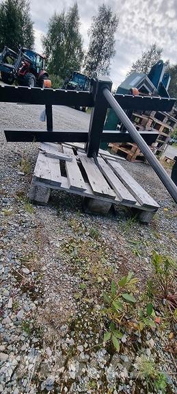  Ålø 圓型牧草打包機