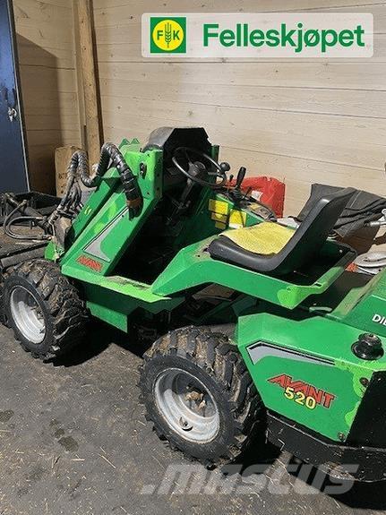 Avant 520 滑移轉向裝載機