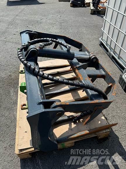 Avant Silogrip 其他農業機械