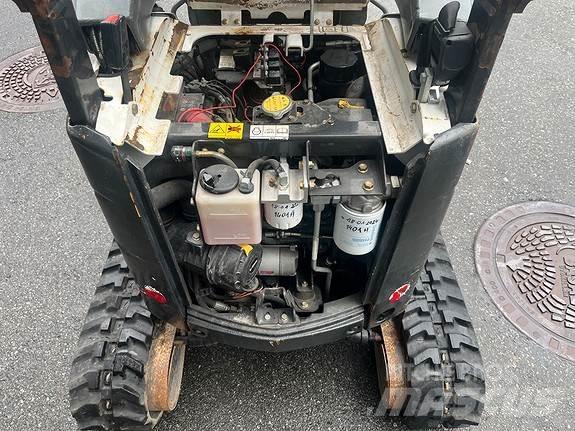 Bobcat E10 小型挖土機/掘鑿機<7t(小型挖掘機)