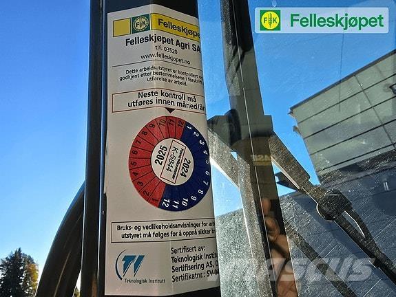 CASE 321f 輪胎式裝載機