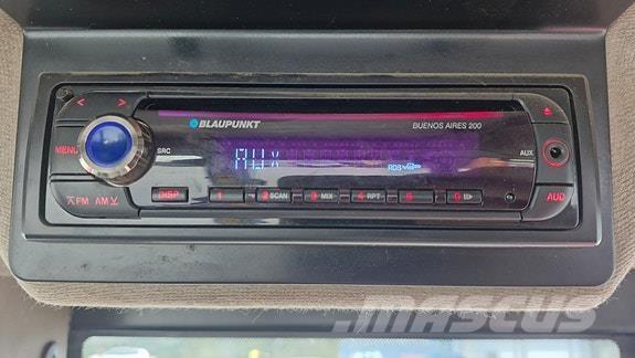 Case IH JXU 95 曳引機